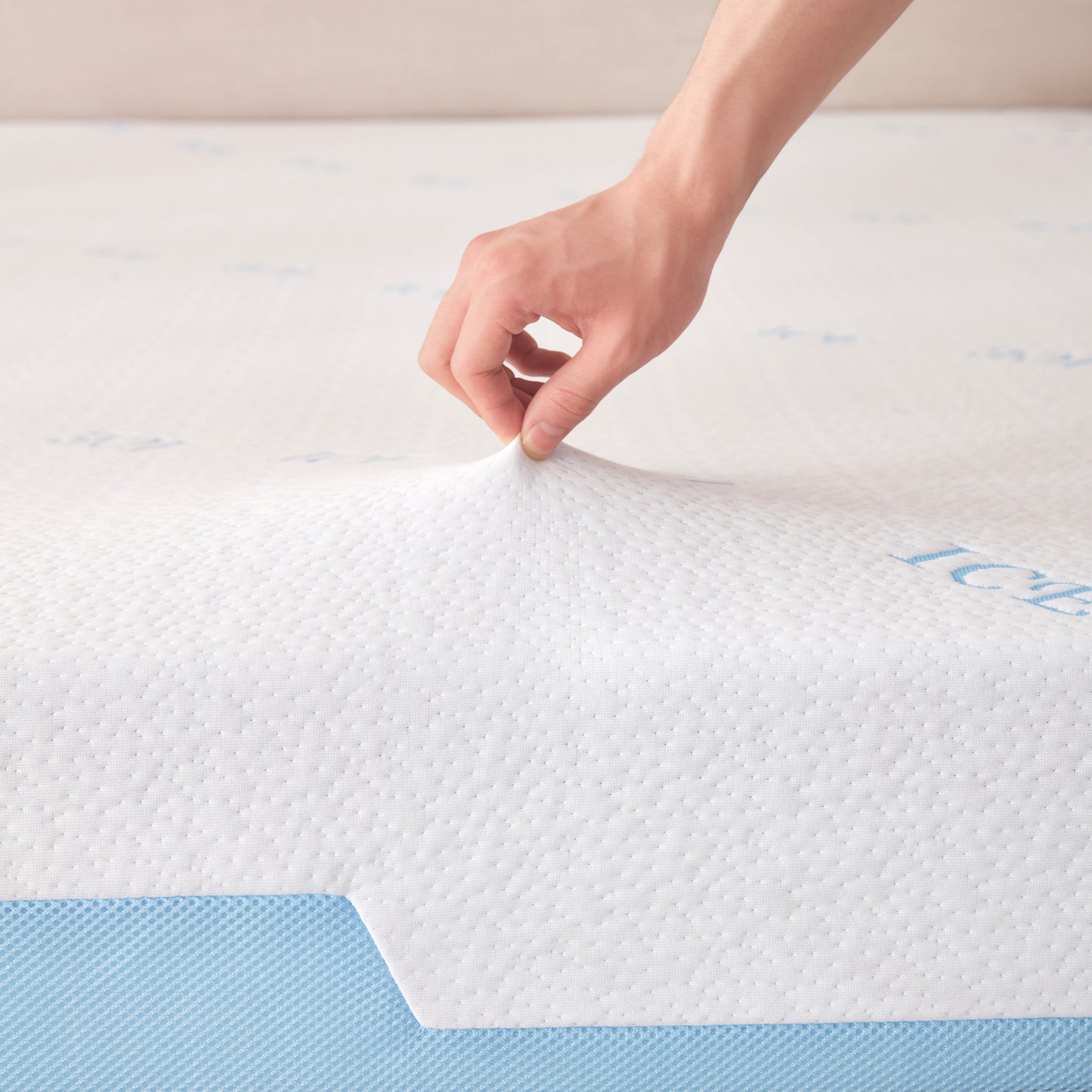 Matelas Universel ICE II : mémoire de forme et zones ergonomiques
