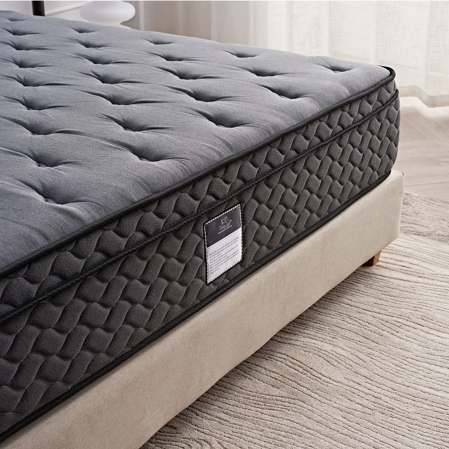 Matelas BIO Luxury Serenity : Mousse à mémoire de forme, ressorts ensachés et latex